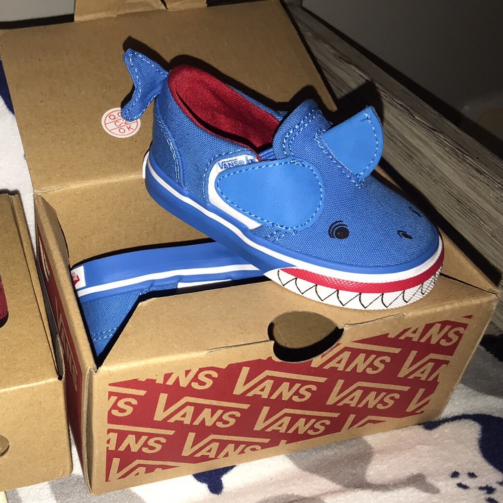 NWT SHARK VANS